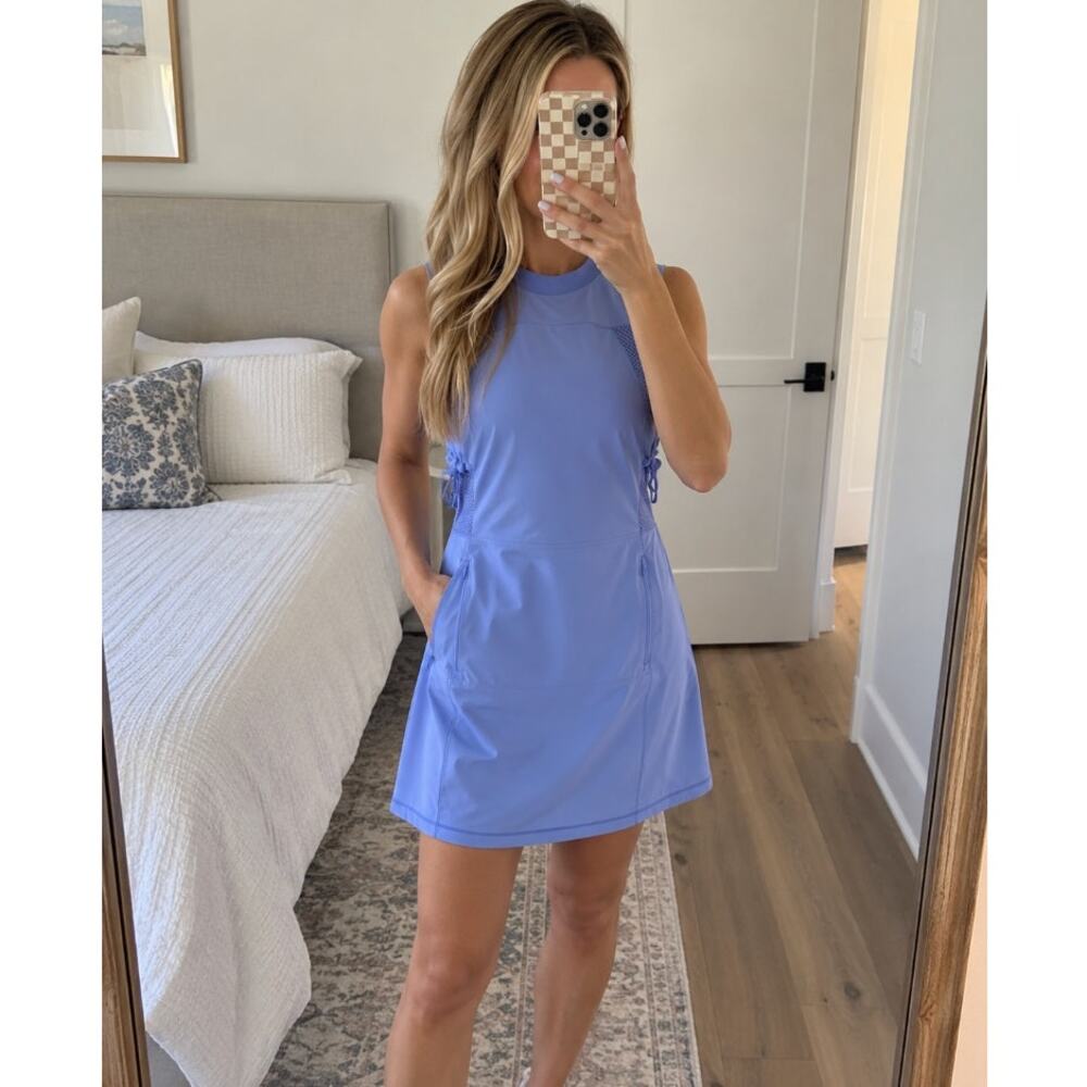 ATHLETA Yosemite Athletic Dress in Periwinkle Purple Size Small Tall